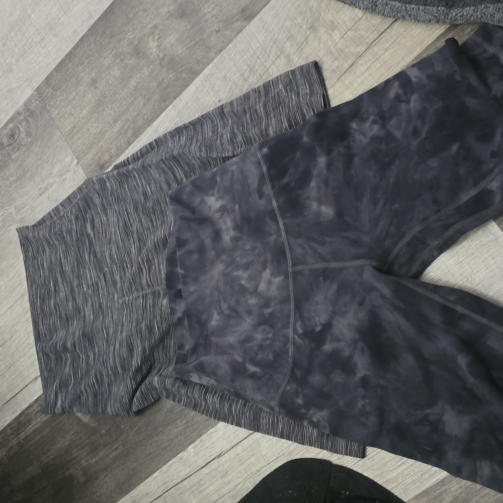 Lululemon and victoria secret high waisted bike shorts sz SM
